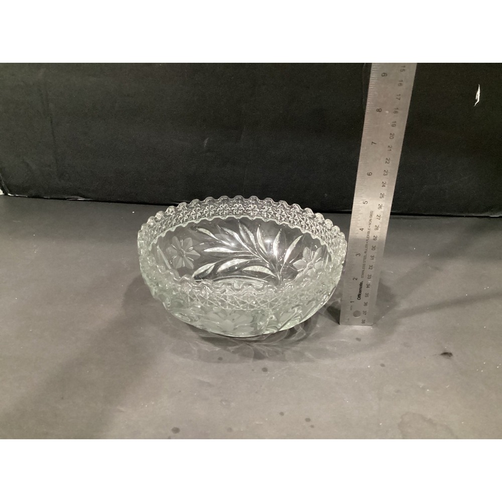 American Brilliant Cut Style Crystal Bowl Starburst Floral Pattern